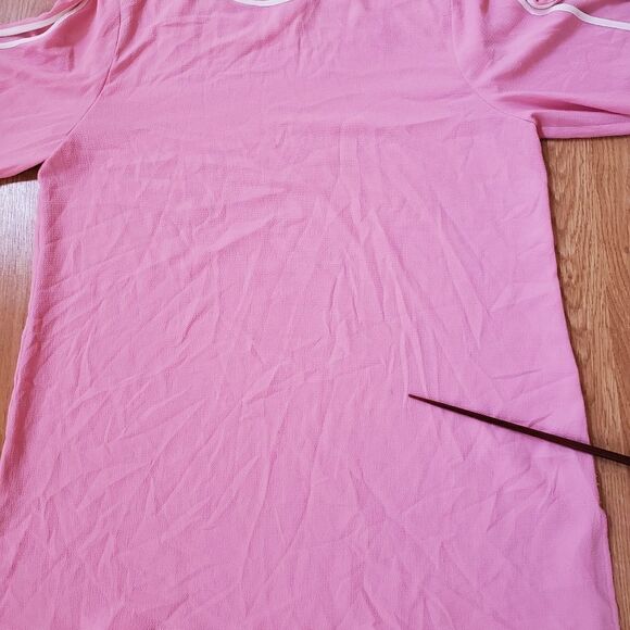 Vince Camuto Split Sleeve Top size Small in Pink - Picture 13 of 13